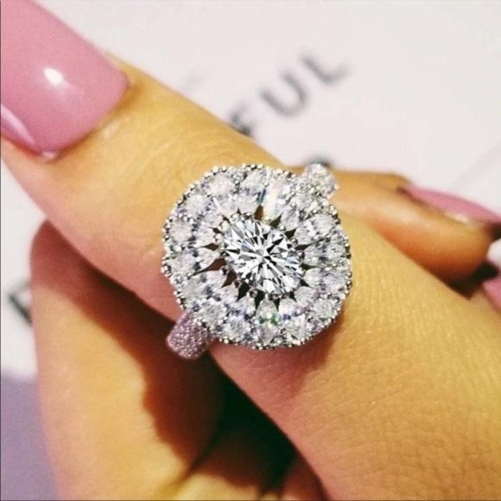 NEW 925 STERLING SILVER ROUND DIAMOND RING, CUTE RING, SHINY RING.